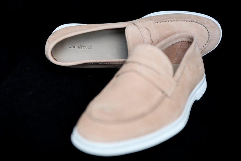 Easy Loafer